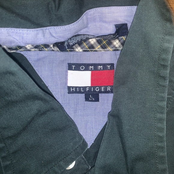 Tommy Hilfiger button up - Picture 1 of 3
